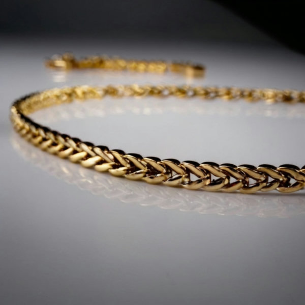 Golden neck chain - v1.0